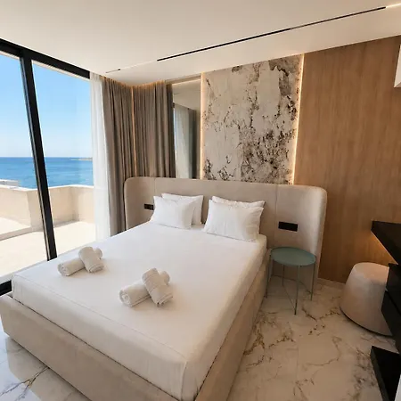 Helia & Penthouses At Santa Bay Hotel