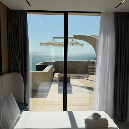 Hotel Helia & Penthouses At Santa Bay