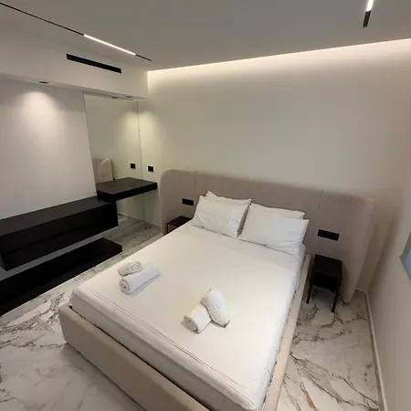 Helia & Penthouses At Santa Bay Ξενοδοχείο Σαράντα