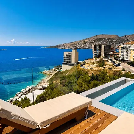 Hotel Helia & Penthouses At Santa Bay 4*
